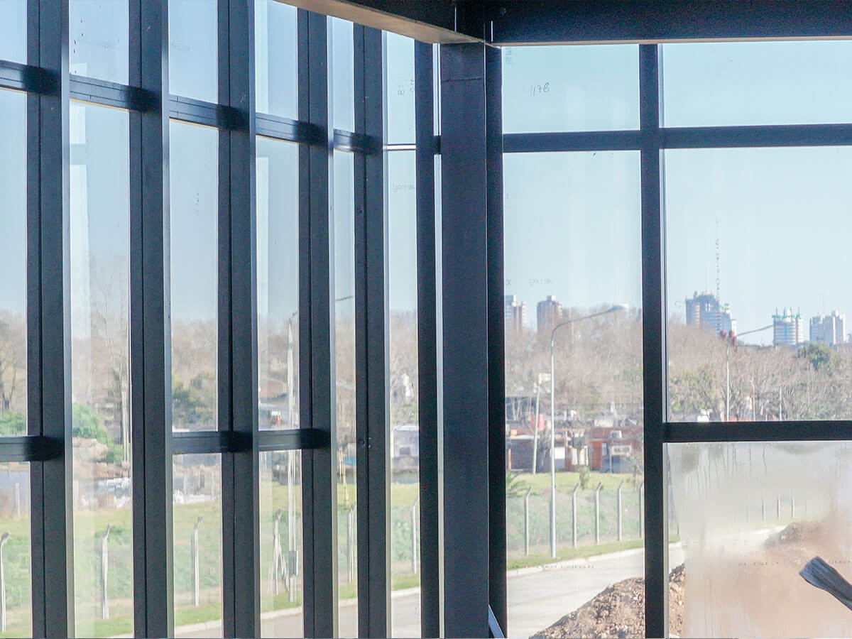 Obra MI Vitro Aberturas